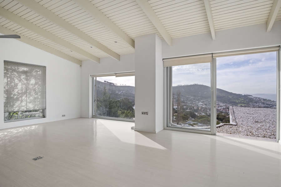 4 Bedroom Property for Sale in Higgovale Western Cape